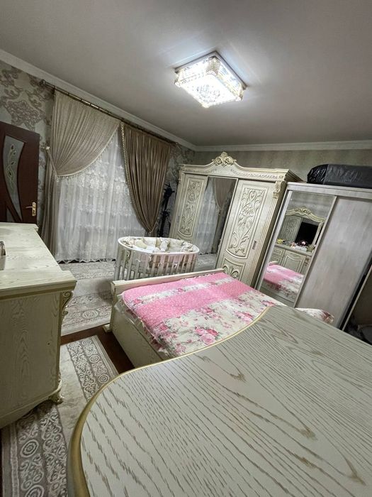 У́рикзор Ку́ксарой махаллада ховли