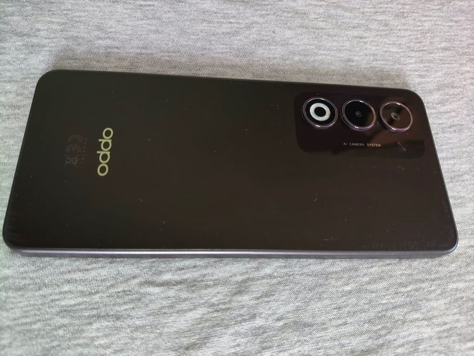 Vând oppo A5 ca nou