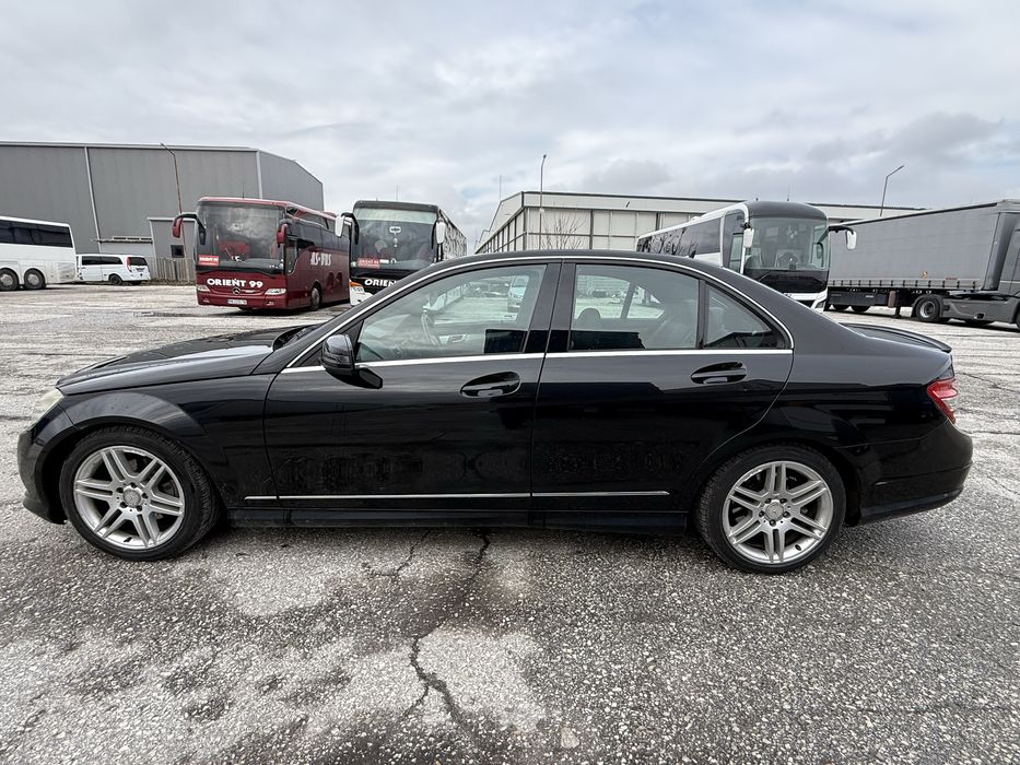 На Части w204 Mercedes C 250 CGi Бензин  *АМГ Пакет*