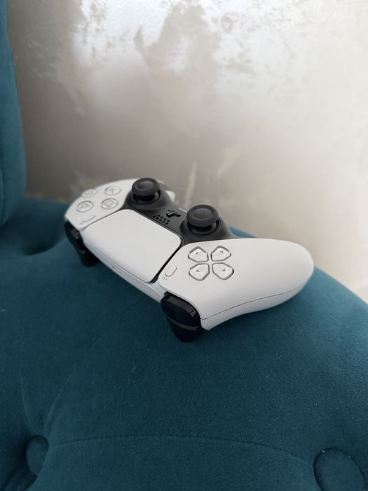Maneta joystick Ps5 controller playstation 5 , ca nou ( ultimul model )