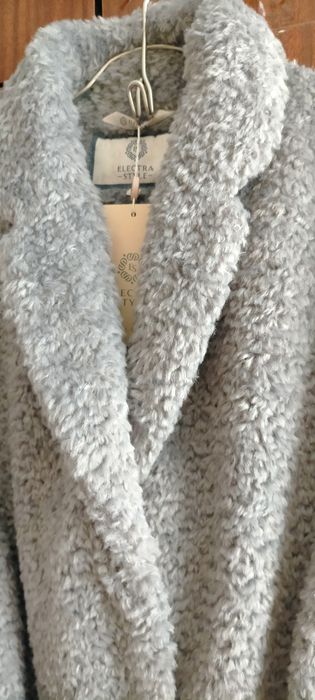 Продается женское пальто