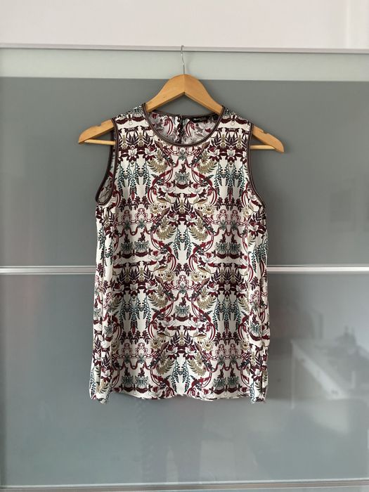 Top/maieu vascoza Massimo Dutti 34