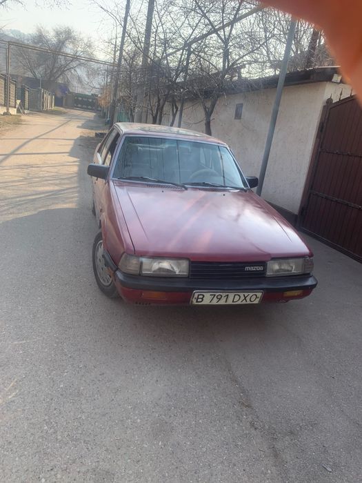 Продам авто (мазда 626 )