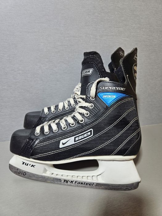 Patine hochei hockey 3010 Bauer Nike, marime 40-41, lungime interioara 26.5cm.