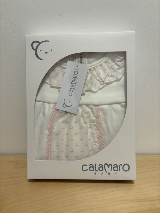 Set bluza, pantaloni scurti si sosete cu fundita pt 12/24 luni