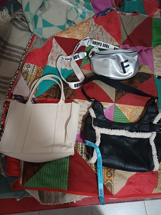 Дамска раница  и чанти