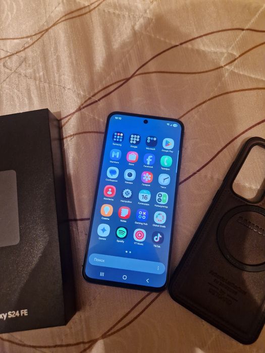 Samsung S24Fe  8/128gb