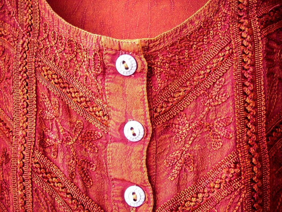 Дамска блуза бродерия къс ръкав