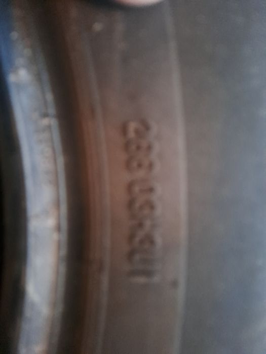 Vand Anvelope 205 / 60 / 16 vara