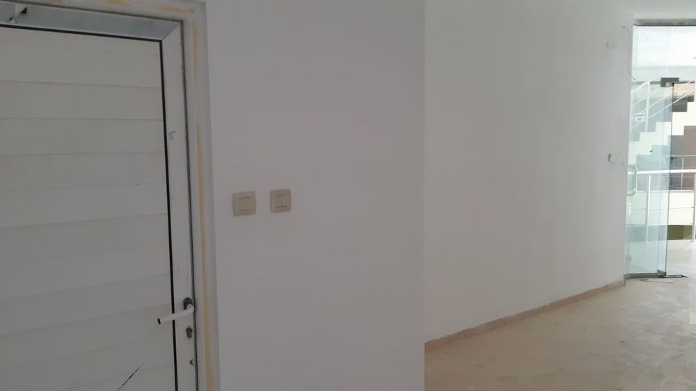 Дава се под наем Магазин в Русе, Център - 31 кв.м за 382.5 € - Снимка #6