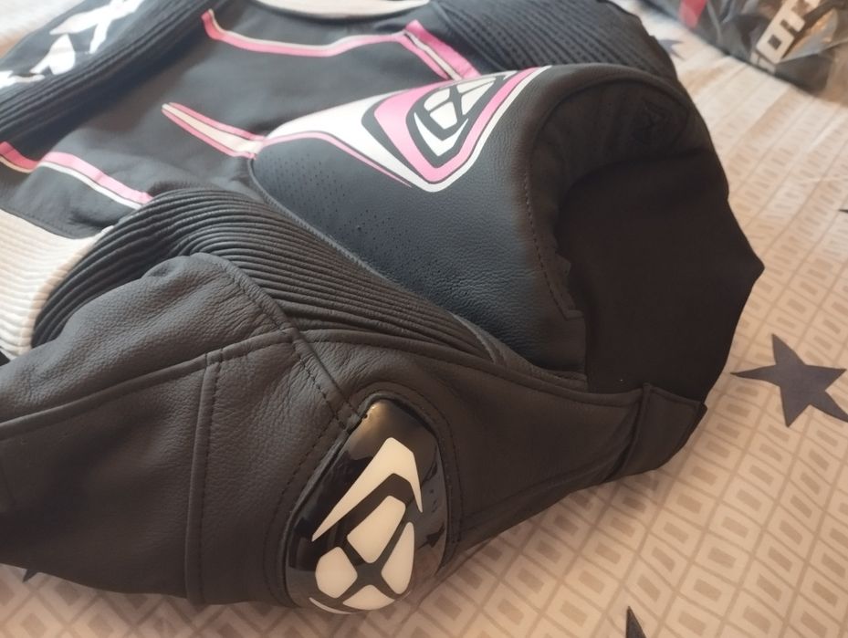 Дамско кожено мото яке Ixon 36 (S)