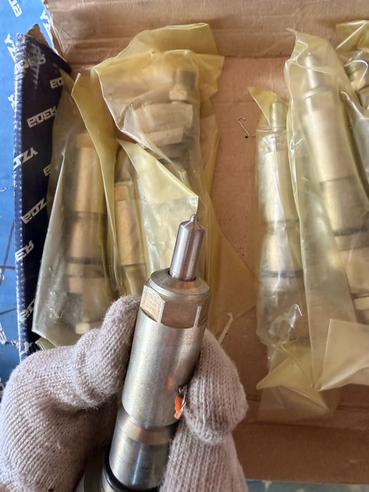 Форсунки КАМАЗ простые. Новые.