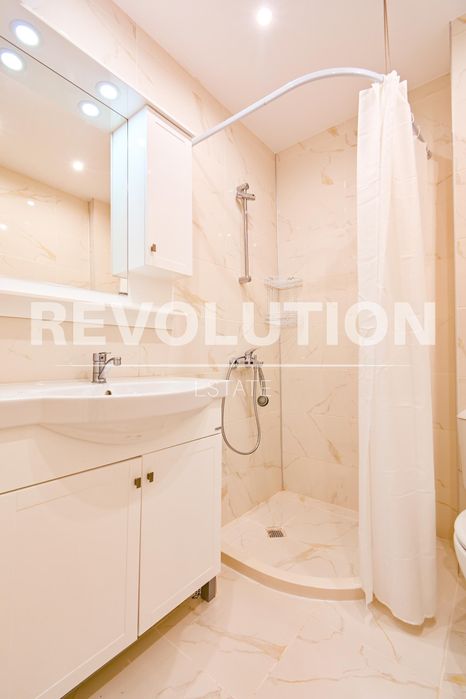 Дава се под наем Двустаен апартамент в София, Малинова долина - 72 кв.м за 763.98 € - Снимка #11