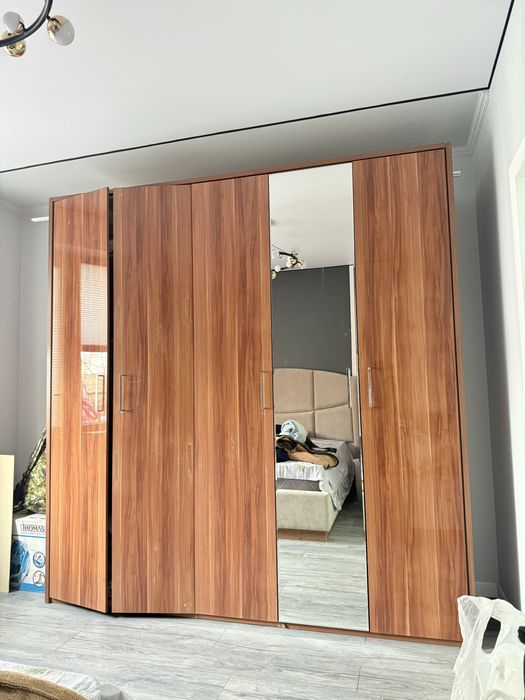 Продам шифоньер Белорусский