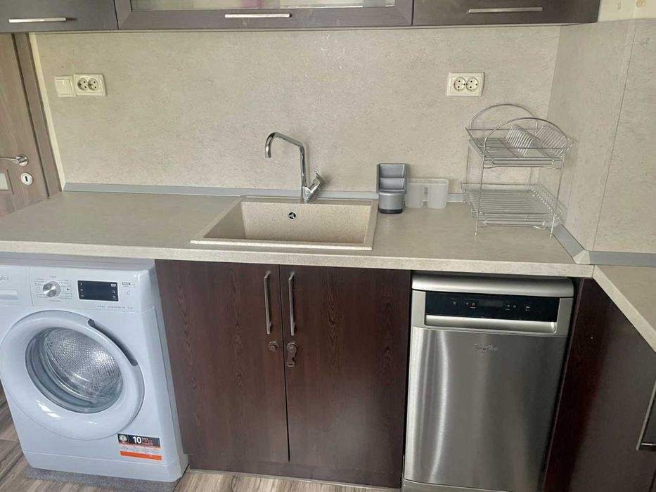 Дава се под наем Двустаен апартамент в София, Люлин 7 - 68 кв.м за 510 € - Снимка #14