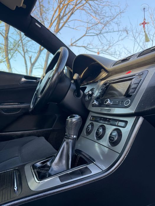 PASSAT B6 1.9 diessel full +alcantara neagra premimum
