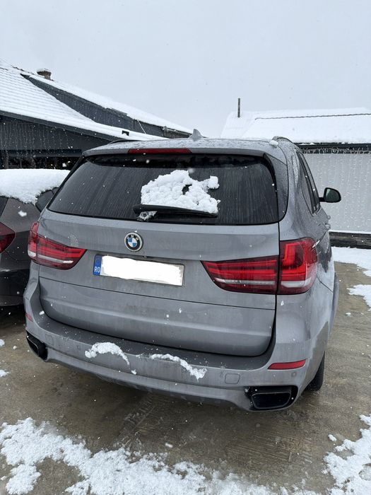 BMW x5 F15 2015 40d / M Sport / Full Option