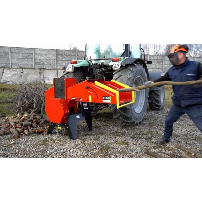 Tocător crengi R-150 dupa tractor