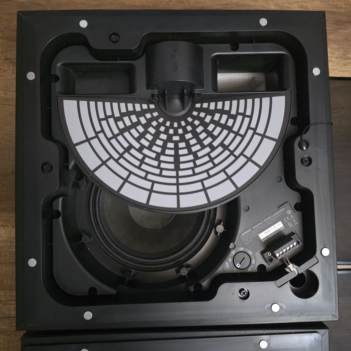 Boxe plafon difuzoare plafon sonorizare Bose Professional EdgeMax EM18