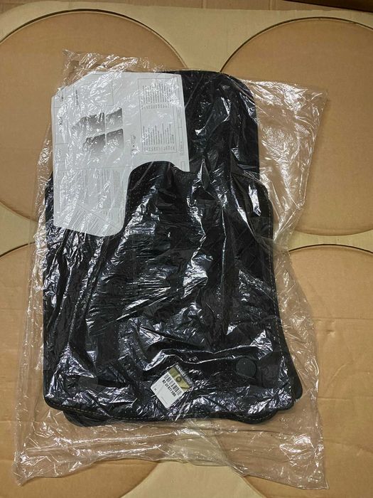 Set covorase presuri noi premium Dacia Dokker originale 8201677586