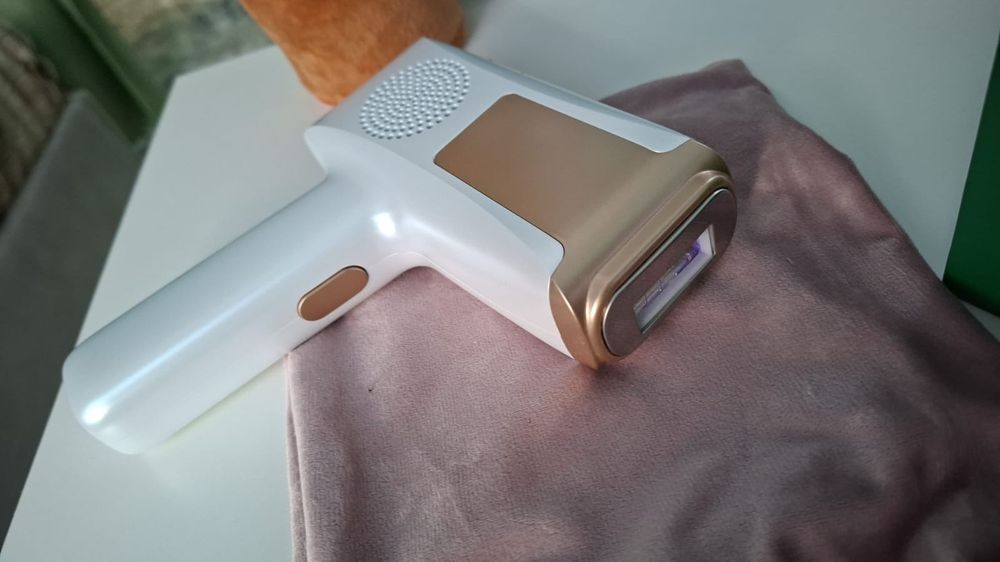 Лазерный фотоэпилятор AURI