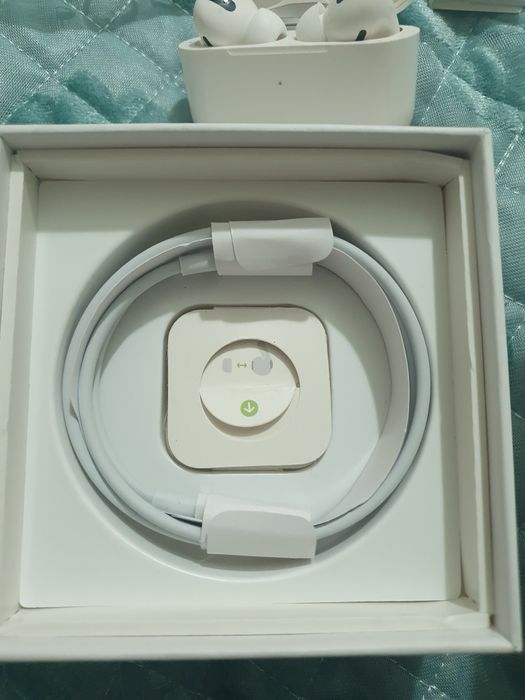 Продам новый AirPods Pro