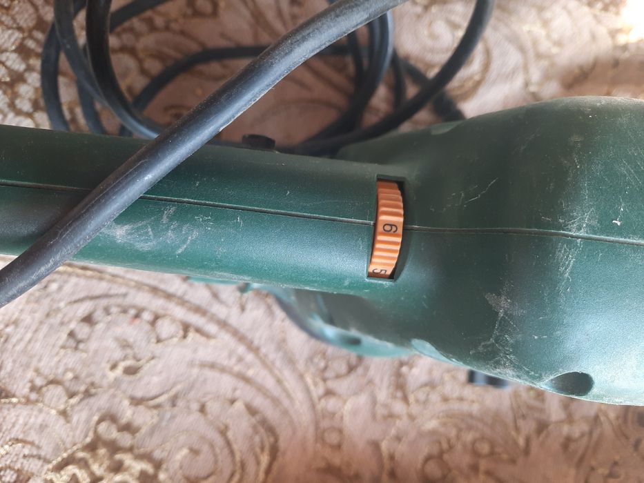 Șlefuitor orbital cu viteze  Bosch