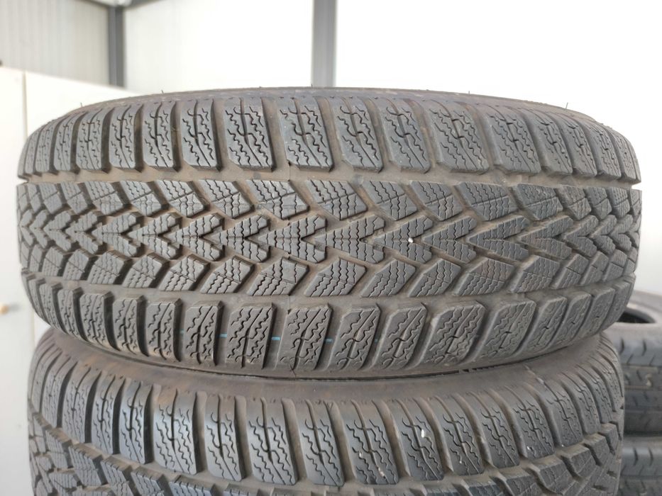 4бр Зимни гуми 195 65 15 - Dunlop