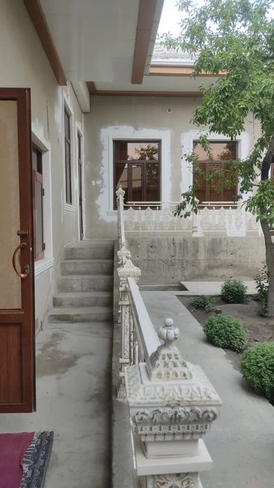 Ховли сотилади.тошкишлокда.5сотих 5та хона бор.нархи 65000$