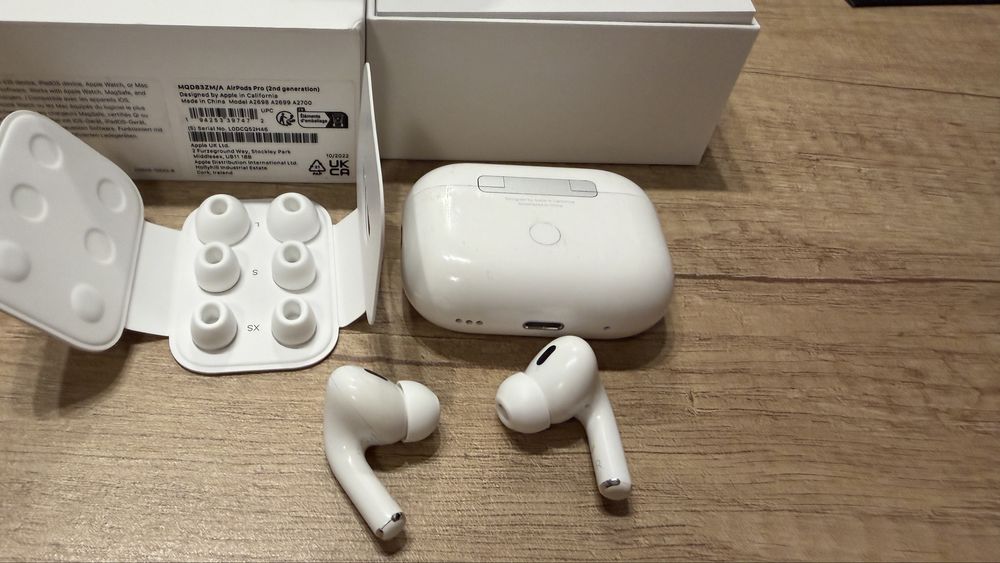 Airpods Pro 2 gen - оригинални слушалки