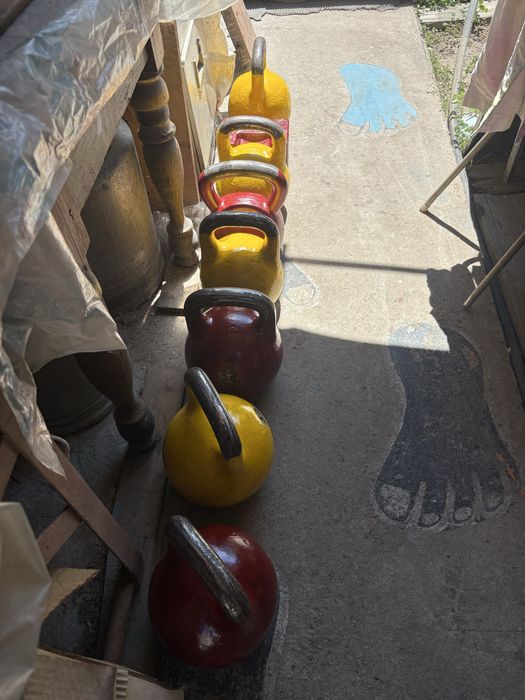Продам советские гири.
