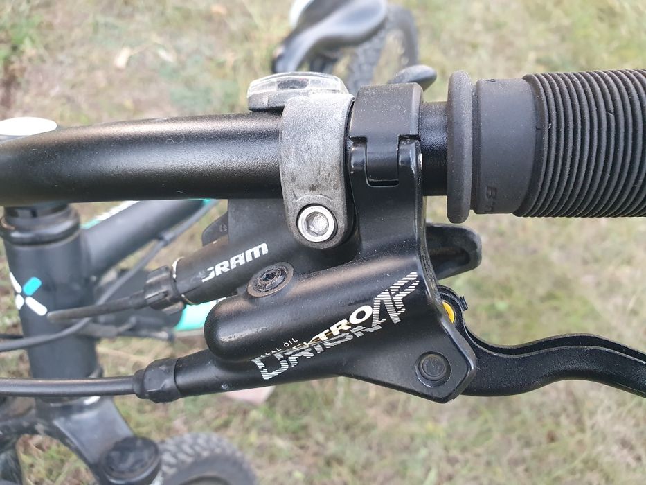 Bicicleta Copii Rockrider 700  24 inch cadru aluminiu