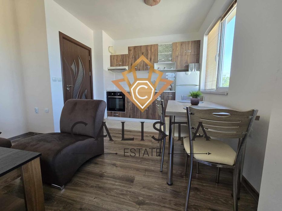 Дава се под наем Тристаен апартамент в Пловдив, Кючук Париж - 70 кв.м за 459 € - Снимка #2