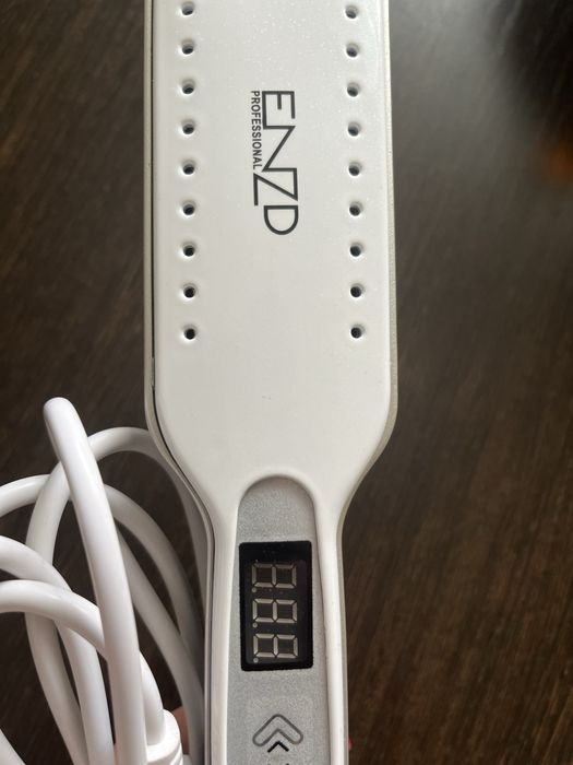 Продам профессиональный утюжок