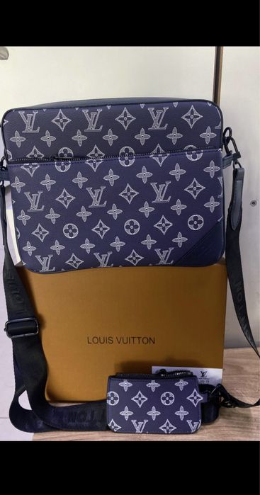 Барсетки Louis Vuitton