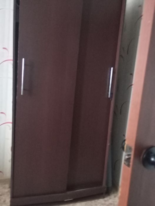 Продам плательный шкаф