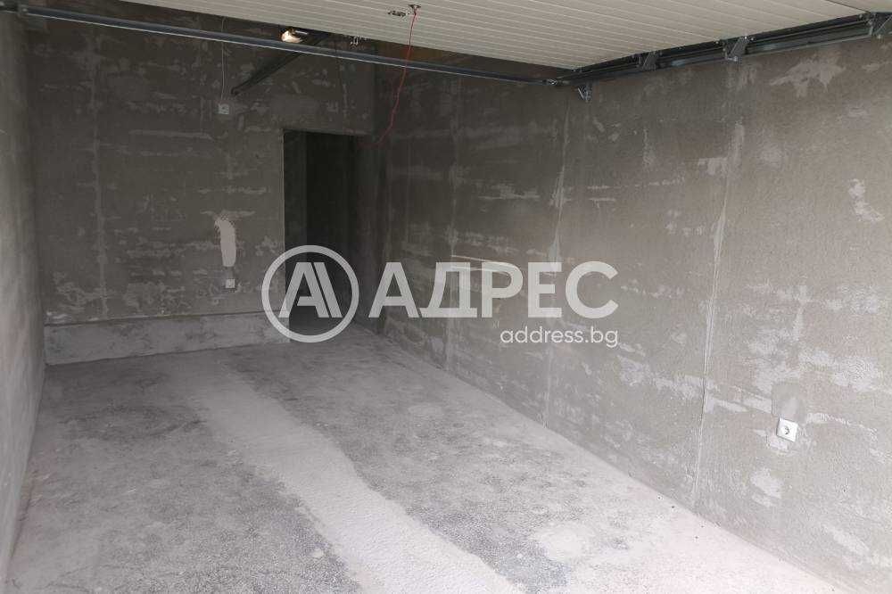 Продава се Гараж / Паркомясто в Разград, Орел - 19 кв.м за 569 €/кв.м - Снимка #3