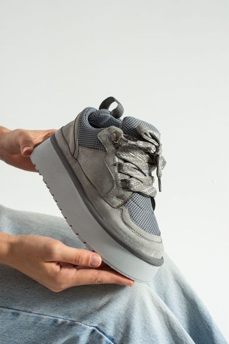 Топли дамски обувки UGG