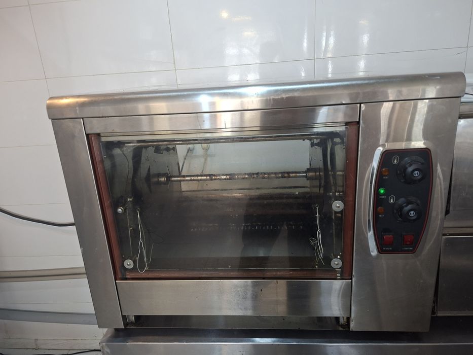 Продам гриль аппарат