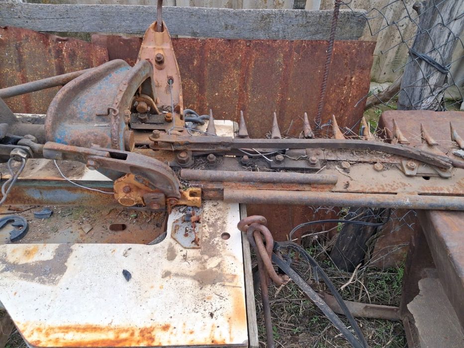 Продам косилку однобруска на трактор Т 16