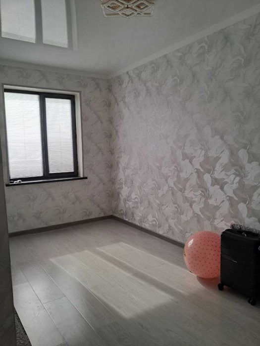 Квартира тезда сотилади