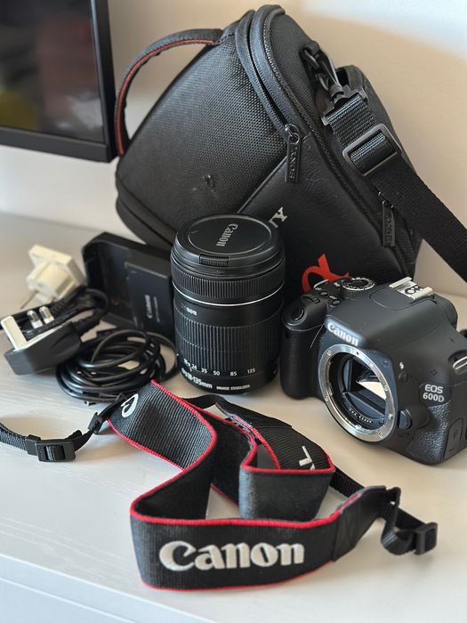 Камера Canon 600D