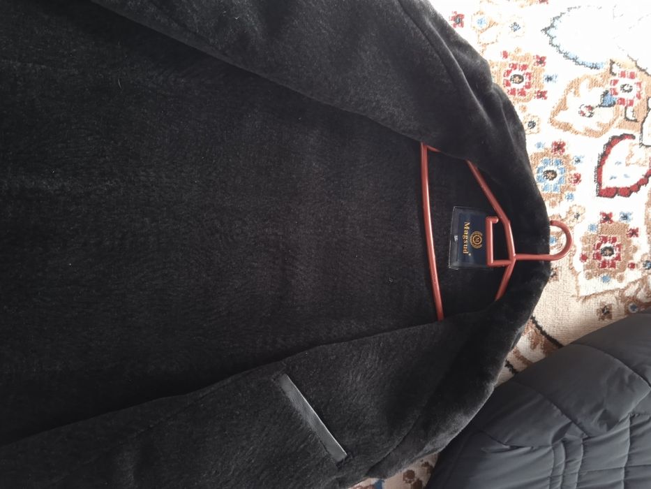 Продается Куртка зимняя.