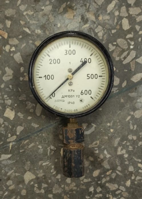 Продам манометры