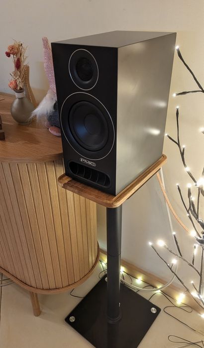 Продавам комплектна аудиофилска система в отлично състояние.