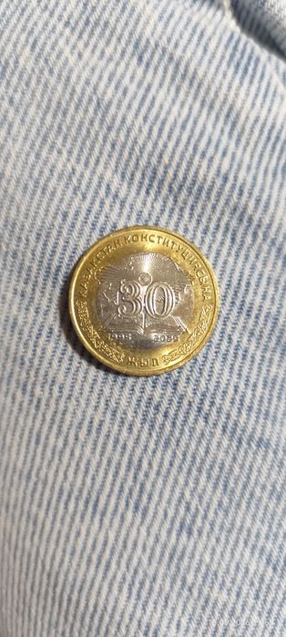 Продам монеты юбилейные