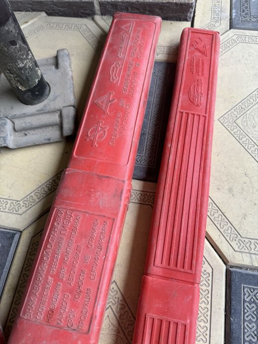 Домкрат на газель и балоный ключ б/у