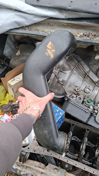 Продам запчасти мерс w124