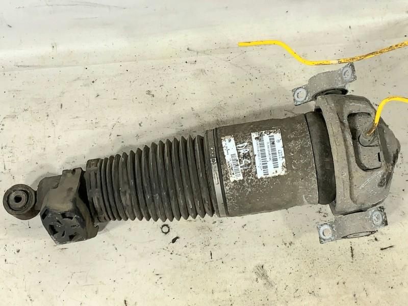 Perna de aer dreapta spate Audi Q7 4L 7L8616020C
