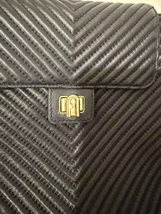 Rucsacel Furla piele